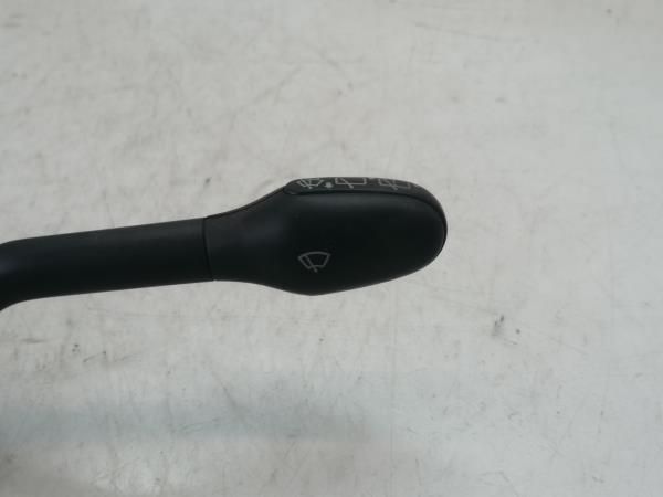 Conjunto / manetes de luzes e limpa vidros VOLKSWAGEN Golf III (1H1)
