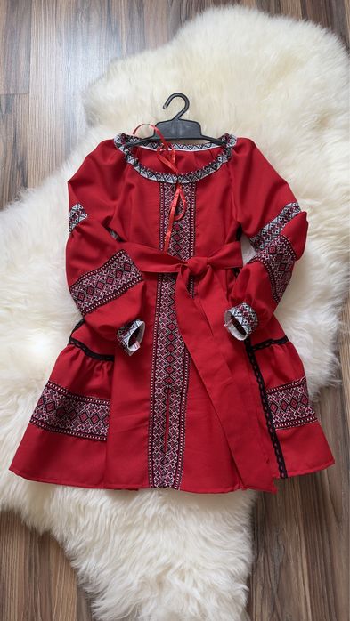 Плаття вишиванка для дівчинки, вишете плаття червоне, вишиваночка