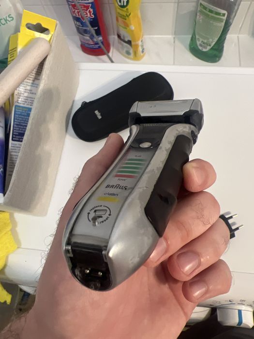 Braun series 5 Maszynka golarka serii 5 elektryczna foliowa etui ładow