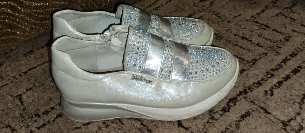 Продам ботинки в ідеальному стані