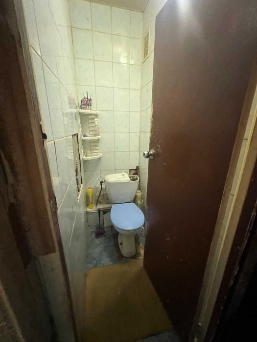 Продам 1 кімнату (блок-секція)