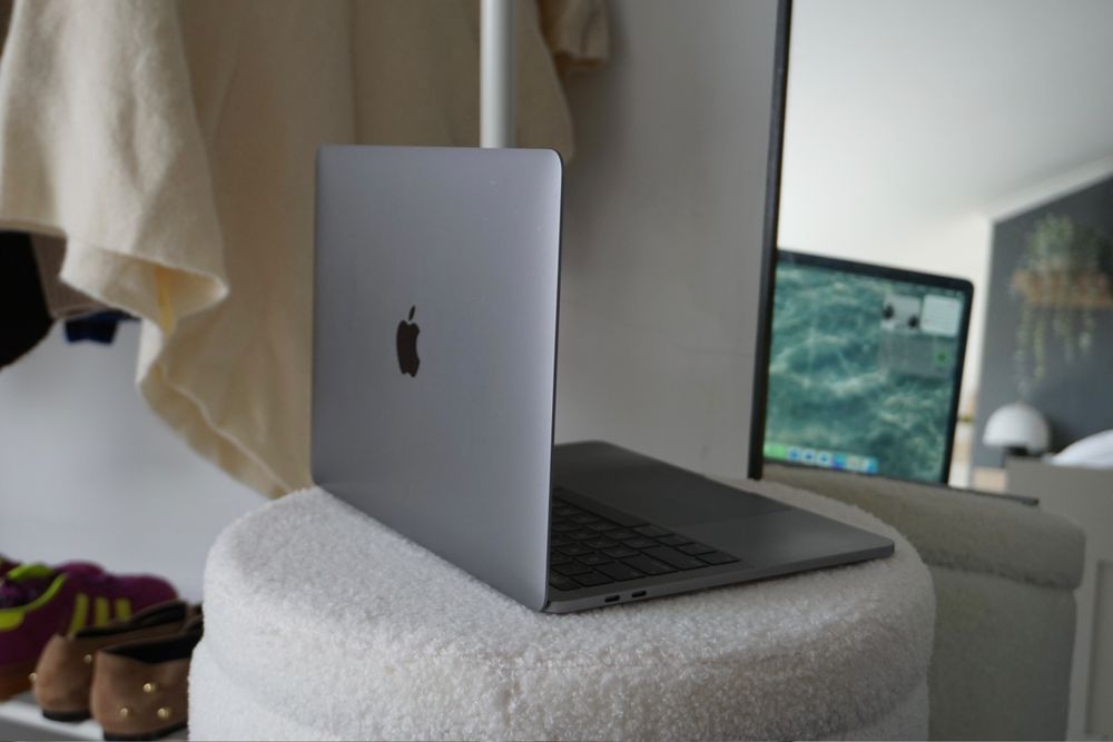 Apple Macbook Pro 13