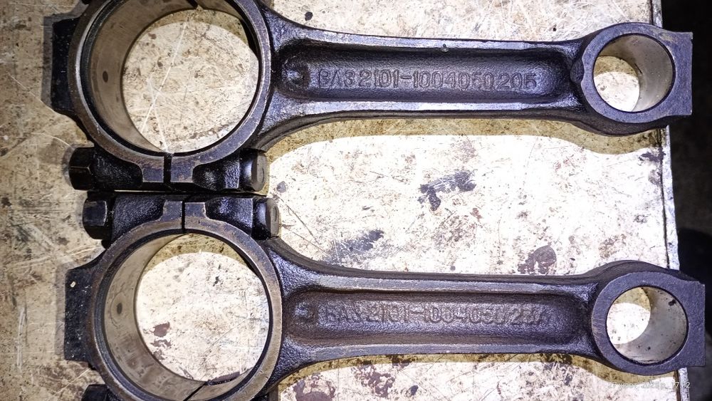 Шатуни ваз 2101  ( 2105 ) комплект