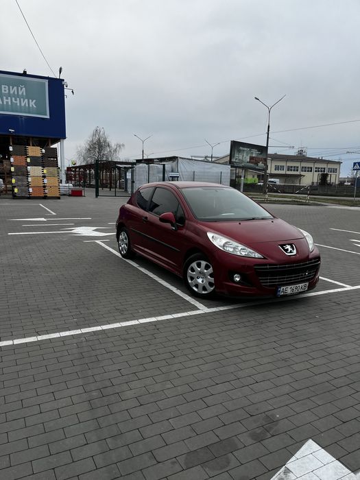 Прадам Авто Пежо 207