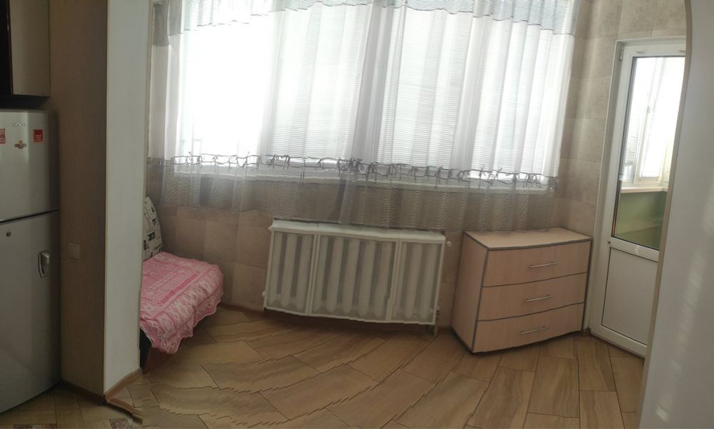 Сади поруч зупинка вільна з 25 вересня