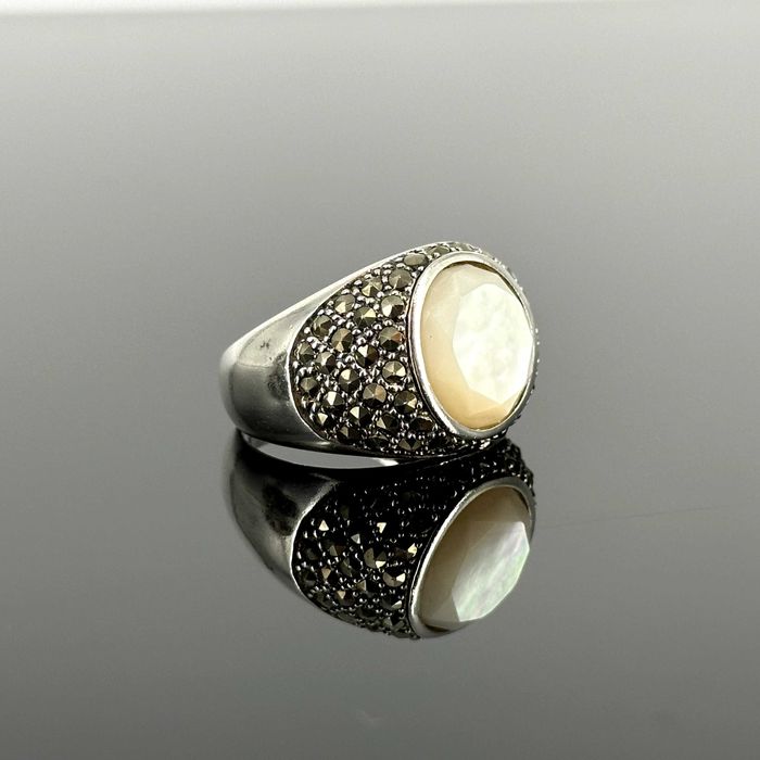 Srebro - Srebrny pierścionek z Perłą i Markazytami - próba 925