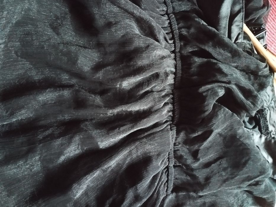 Czarna sukienka z podszewką