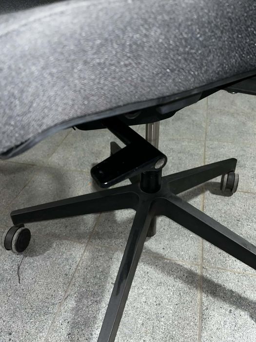 Krzesło biurowe Veris Net 100SFL