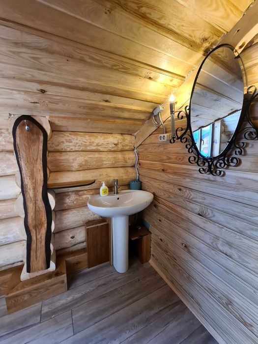 Котедж/Будинок біля Києва подобово для свят. Заміський відпочинок.