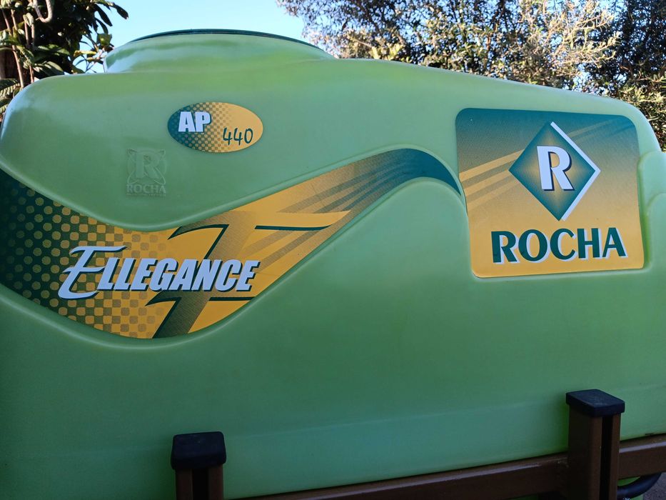 Pulverizador Rocha 400L,