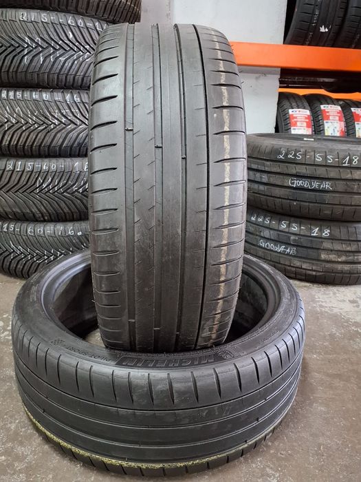 Pneus 205/40zr18 Michelin Pilot Sport 4 com 80% piso