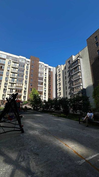 ЖК Ривьера Сити. Просторная 2 ком квартира с ремонтом! -ТК