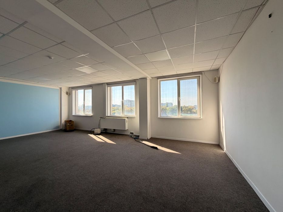 Оренда офісного приміщення, вул. Пасічна, 93-Б — 54 м² - Вид 2