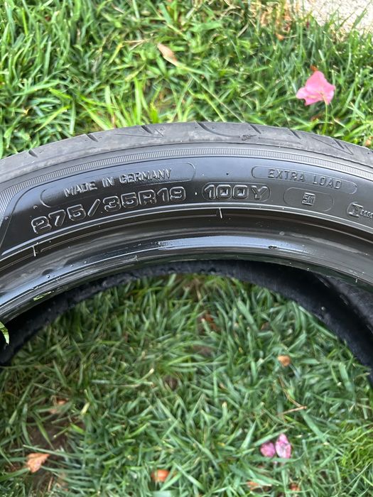 Excellent Condition 1 year used - GoodYear Tubeless Tires (275/35R19)