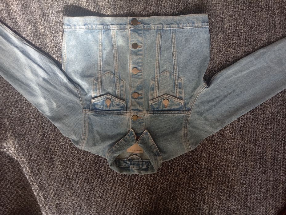 Продам джинсову курточке