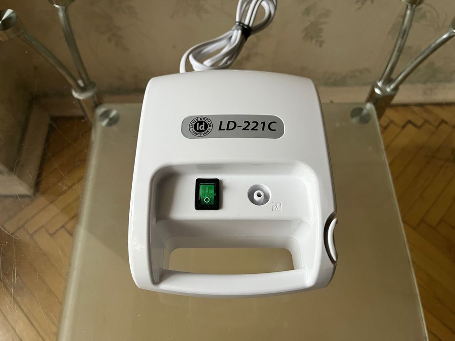 Компрессор (блок) ингалятора Little Doctor LD-221C
