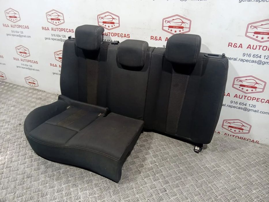 Conjunto de Bancos Renault Megane III Carro e Estate em Tecido
