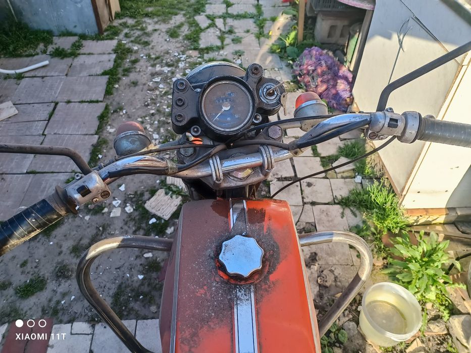 Cezet 350 472-3.Чезет 1976 року.
