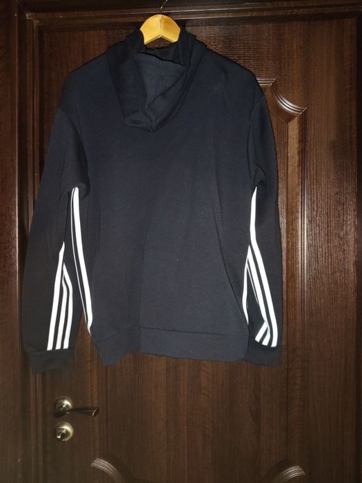 Продам толстовку Adidas,  розмір M