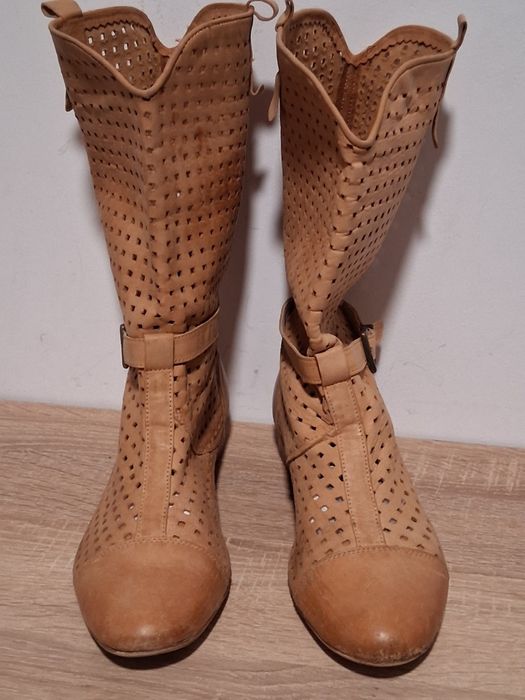 Botki wiosenno-letnie rozm.38,5-39,5
