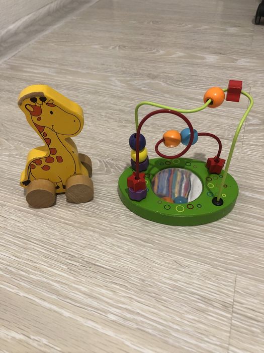 Деревʼяні іграшки , каталка , лабіринт