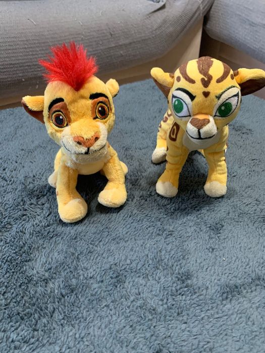 Peluches rei leão