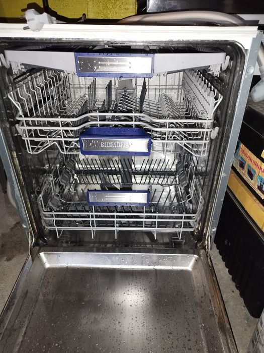 Máquina lavar loiça