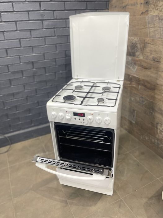 Газова кухонна плита 60 см Бош BOSCH HSV 745020 біла Німеччина б/у