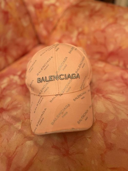 Продаються стильнячі кепки!!!