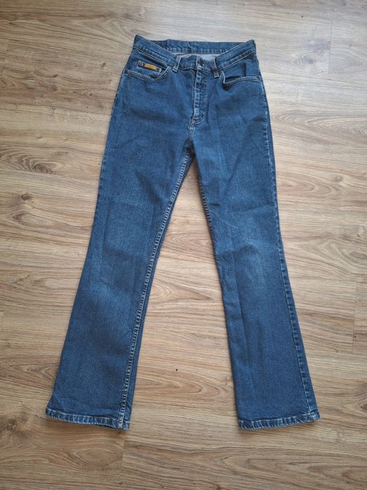 Świetne jeansy Maverick bawełna szerokie dzwony wysoki stan 38 premium