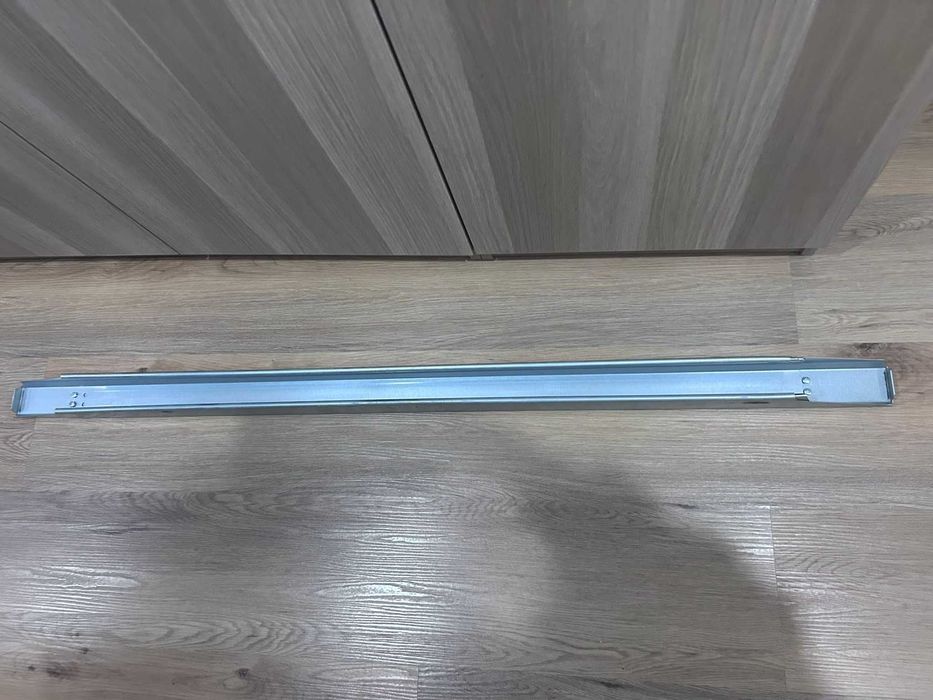 Estrado IKEA Luroy + trave Skorva