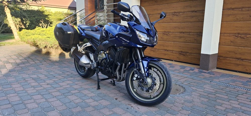 Yamaha  FZ1 Fazer 1000 Super Stan!
