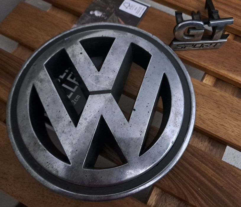 Emblemat logo znaczek VW i GT Sport