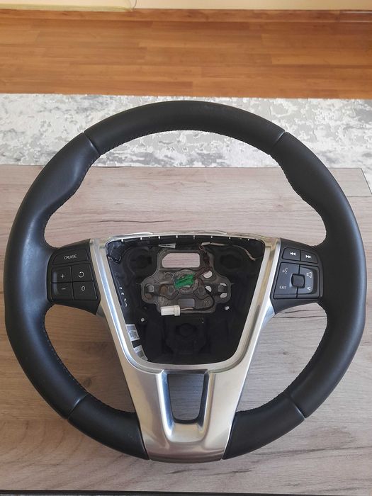 Кермо volvo xc60