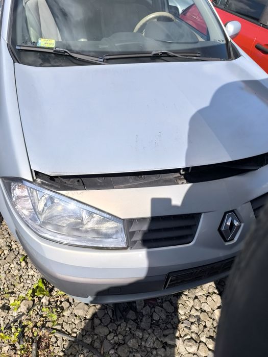 Kompletny przód renault Megane 2  maska lampy zderzak błotnik pas przedni
