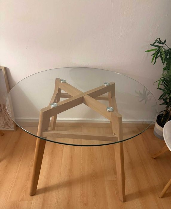 Mesa de Jantar Redonda -Tampo de Vidro 100 cm (Como Nova)