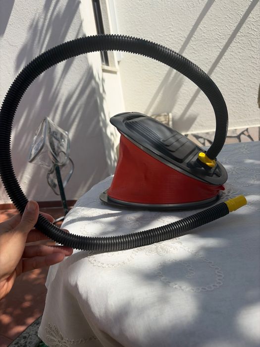Bomba de pé para insufláveis