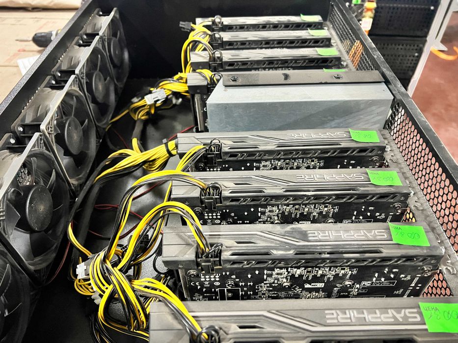 Комплект для майнінгу в закритому корпусі на 8 карт! Гарантія