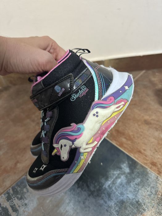 Хайтопи для дівчинки Skechers розмір 33,5 (21см)