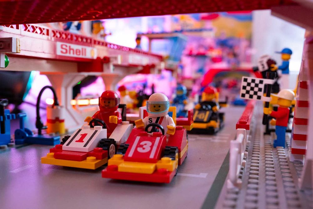 Zestaw LEGO 6395 Victory Lap Raceway + 6381 Motor Speedway wielki 