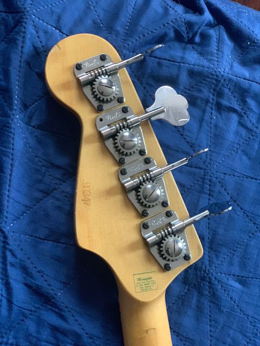Gitara basowa Mensfeld Special Bass EMG Gzr Butler PJ