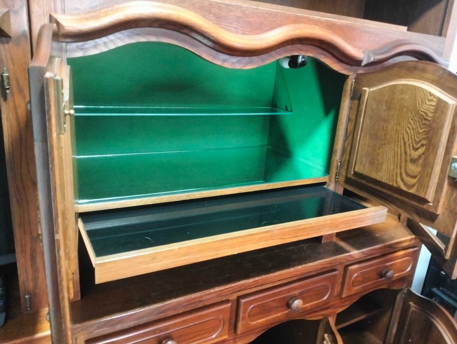 Móvel estilo holandês excelente estado