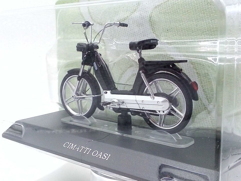 Motorower Cimatti Oasi - skala 1:18 - Leo Models