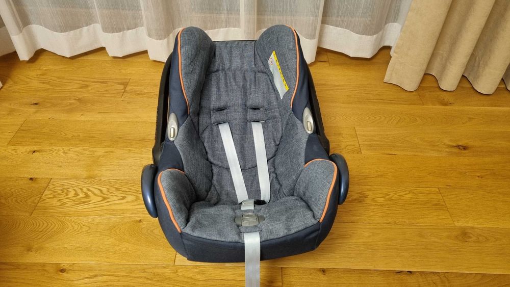 Nosidełko Maxi Cosi Cabrio Fix
