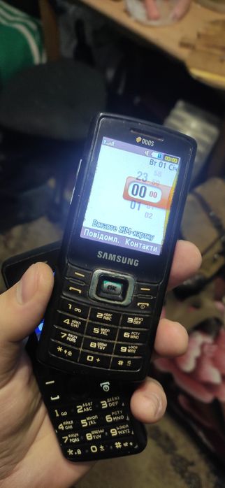Лот мобільних телефонів кнопочки samsung Philips