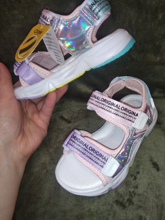 НОВЫЕ сандали, босоножки на девочку 27 Clibee