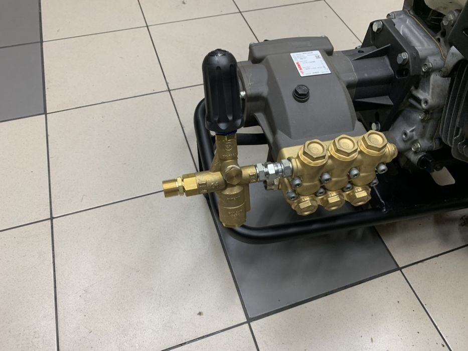 Автономная мойка высокого давления 250 бар