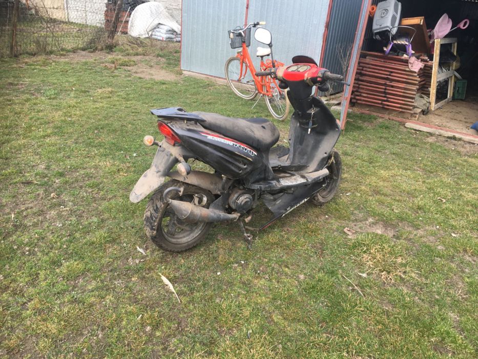 skuter KEEWAY RY8