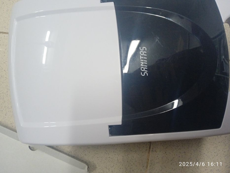 Inalador/nebulizadir marca Sanitas