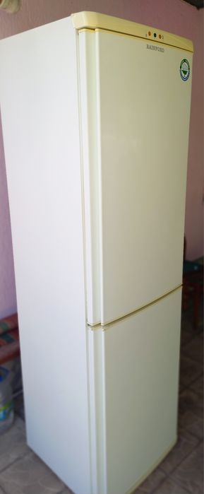 Hampton ② 要コメント Двухкамерный холодильник Candy CVBNM 6182XP/S – фото, отзывы